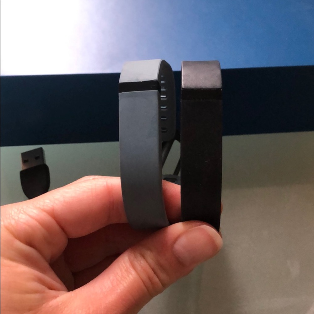 Fitbit - Picture 2 of 3